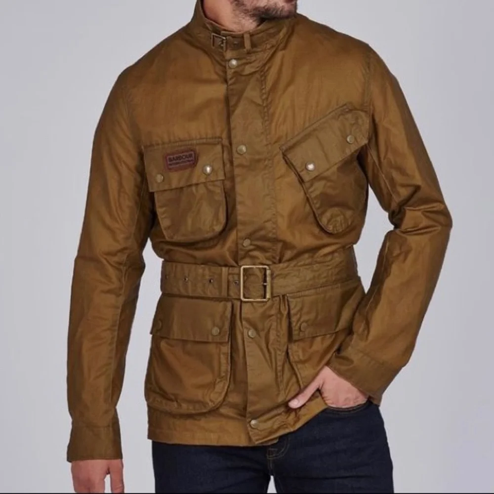 ❌SOLD❌ BARBOUR MWX1784SN31 Lightweight Sl International Waxed Cotton Sand Jacket - Picture 1 of 8